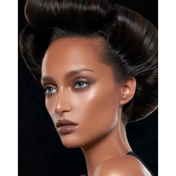 DMB Enlight Illuminator Gocha Glow & Radiance DMB Enlight Illuminator Gocha Glow & Radiance