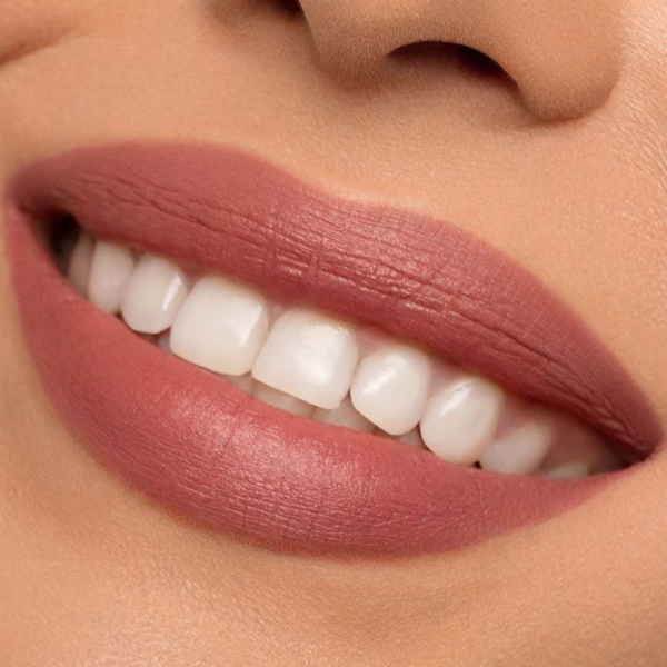 Matte Fixation Lipstick Embrace Matte Fixation Lipstick Embrace